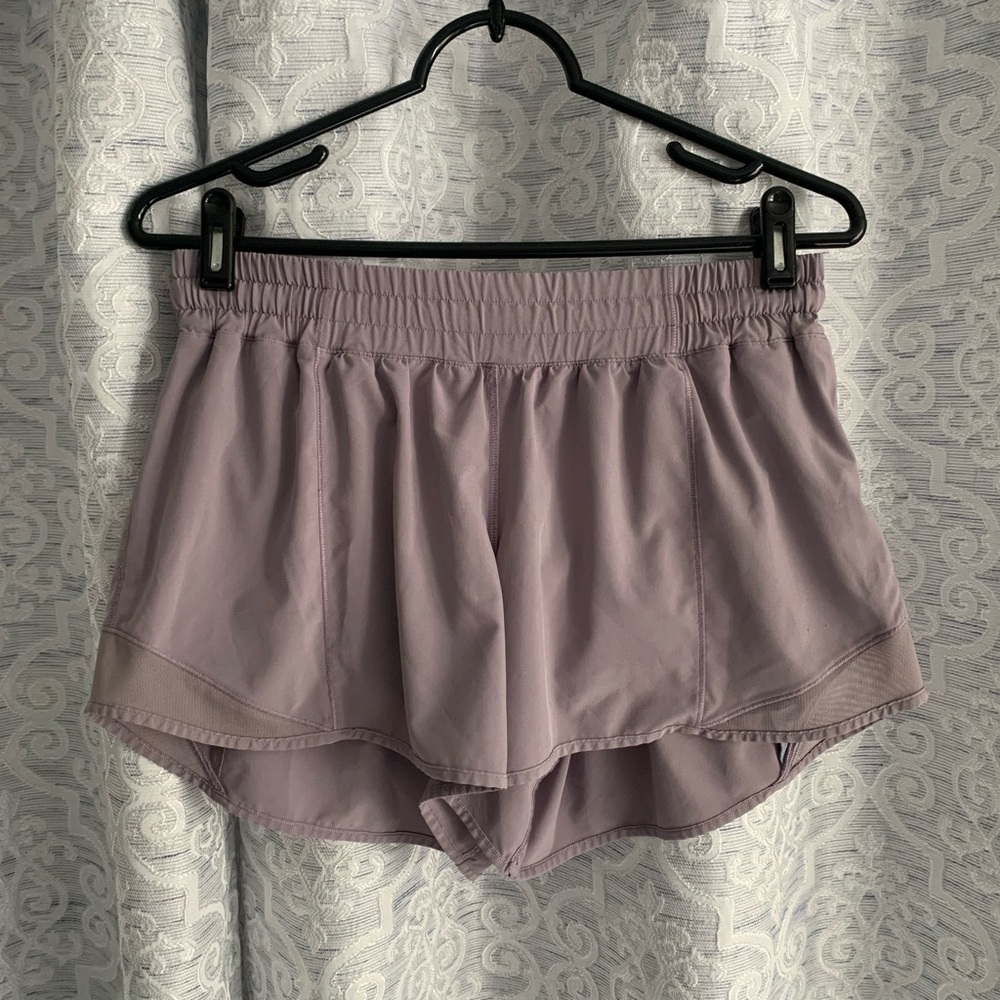 LULULEMON Hotty Hot Shorts